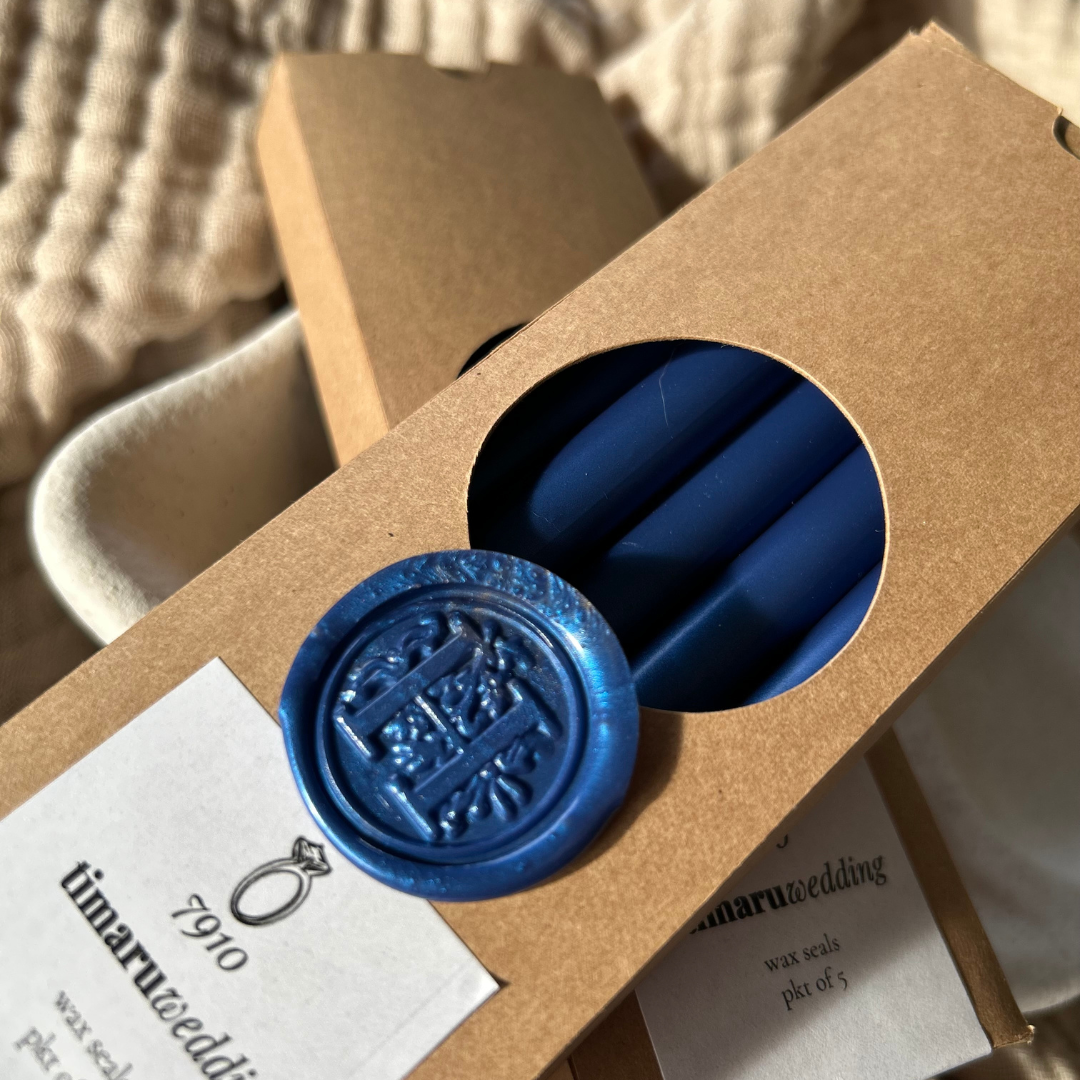 Deep Navy Pearl Sealing Wax
