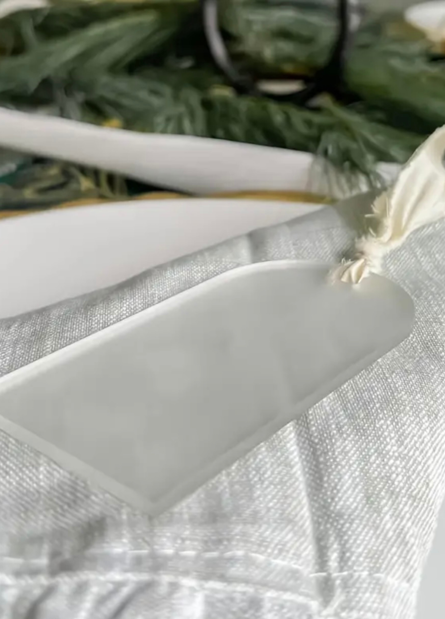 Acrylic Ribbon place names – Timaru Wedding Design